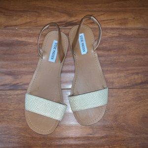 Steve Madden flat sandals